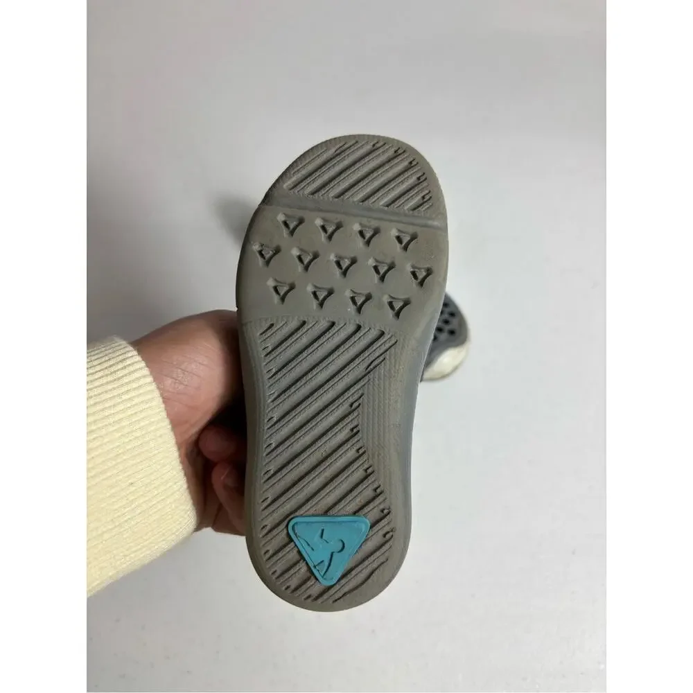 PLAE Mimo water shoes with an adjustable strap gray child size 9